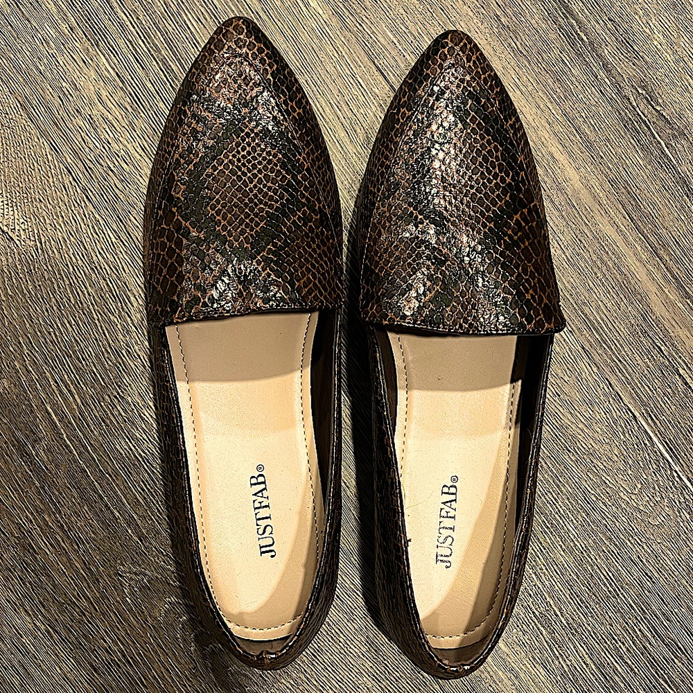 JustFab Florea Flats